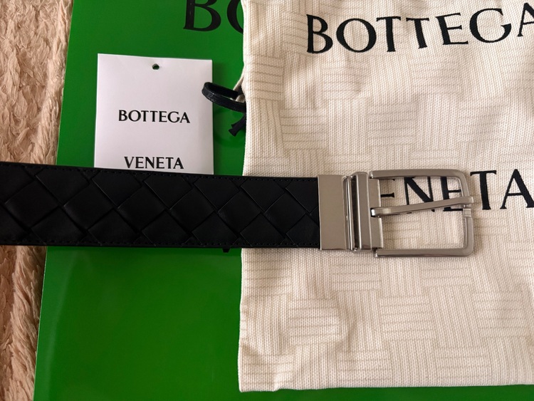 ボッテガ・ヴェネタ  （ブランドバッグ）の商品画像 - 査定依頼日：2025年10月7日 - 最高査定価格：30,000円