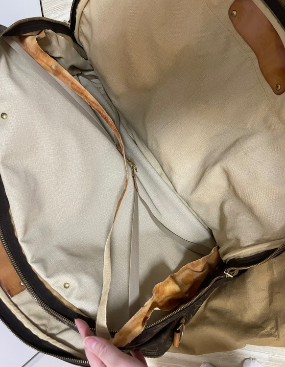 アリゼ・アン・ポッシュ（ブランドバッグ）の商品画像 - 査定依頼日：2026年4月11日 - 最高査定価格：50,000円