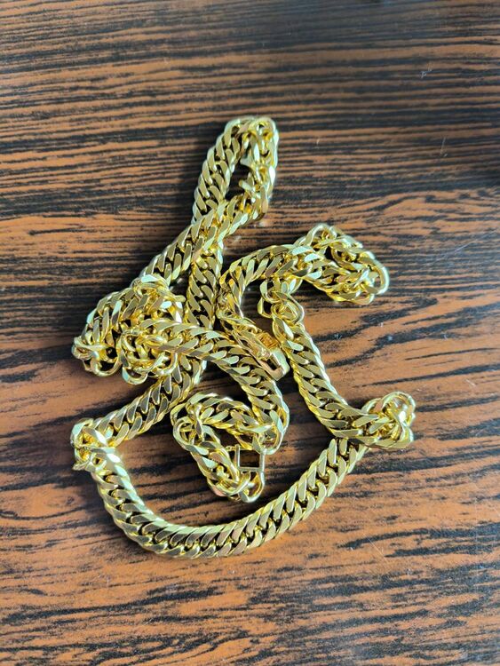 喜平（金・貴金属）の商品画像 - 査定依頼日：2025年8月23日 - 最高査定価格：1,312,230円