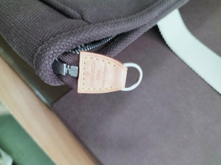 ショルダーバッグ（ブランドバッグ）の商品画像 - 査定依頼日：2026年1月8日 - 最高査定価格：40,000円