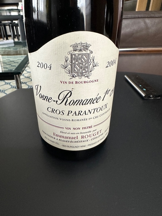 エマニュエル・ルジェ　ヴォーヌロマネ　クロパラントｳー　2004 （お酒）の商品画像 - 査定依頼日：2026年1月8日 - 最高査定価格：200,000円