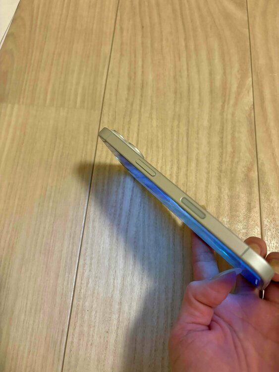 iPhone iPhone 16 128GB SIMフリー（スマホ）の商品画像 - 査定依頼日：2026年9月4日 - 最高査定価格：47,500円