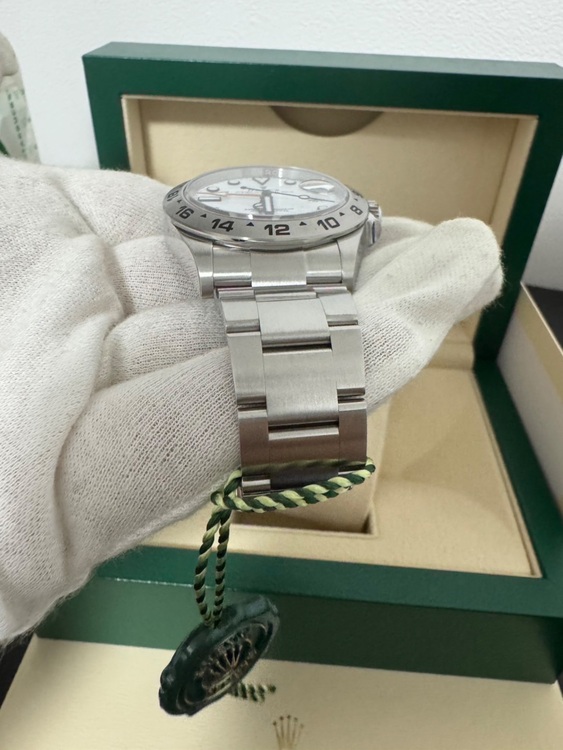 ロレックス エクスプローラー 226570（高級時計）の商品画像 - 査定依頼日：2025年8月13日 - 最高査定価格：1,580,000円