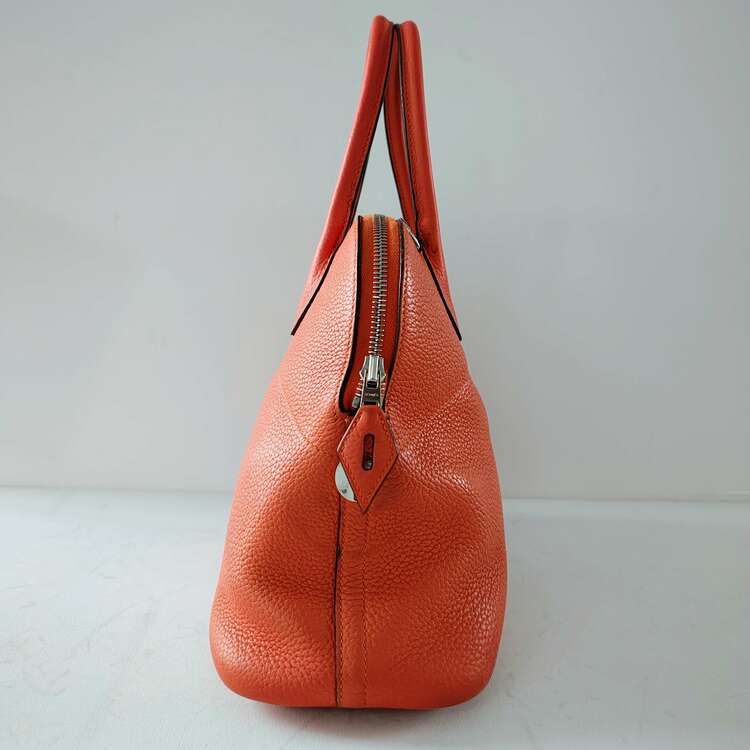 ボリード 31（ブランドバッグ）の商品画像 - 査定依頼日：2025年4月11日 - 最高査定価格：300,000円