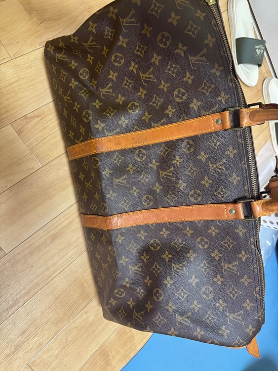 わからない（ブランドバッグ）の商品画像 - 査定依頼日：2025年7月18日 - 最高査定価格：35,000円