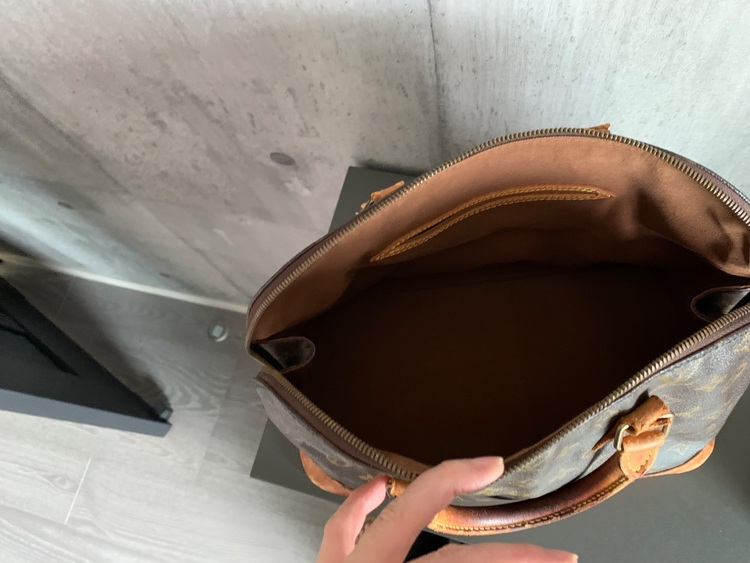 アルマ（ブランドバッグ）の商品画像 - 査定依頼日：2025年6月7日 - 最高査定価格：18,000円