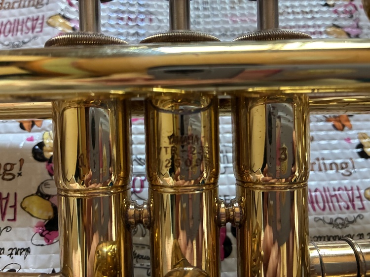 YTR233（ピアノ・楽器・PA機材）の商品画像 - 査定依頼日：2026年6月10日 - 最高査定価格：20,000円