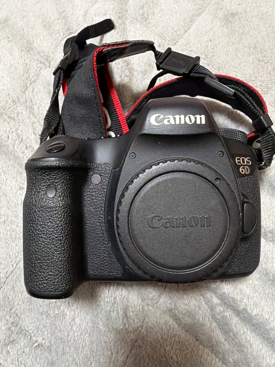 EOS 6D（カメラ）の商品画像 - 査定依頼日：2026年5月15日 - 最高査定価格：8,000円