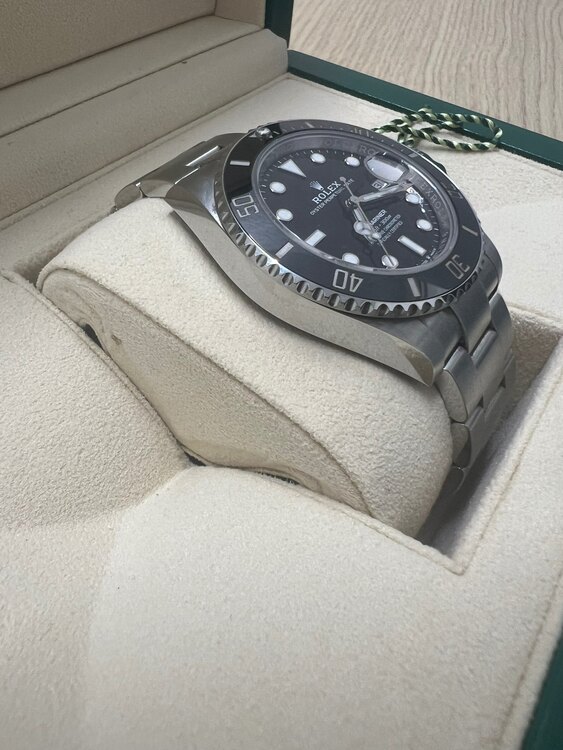 サブマリーナ（高級時計）の商品画像 - 査定依頼日：2025年2月19日 - 最高査定価格：2,000,000円