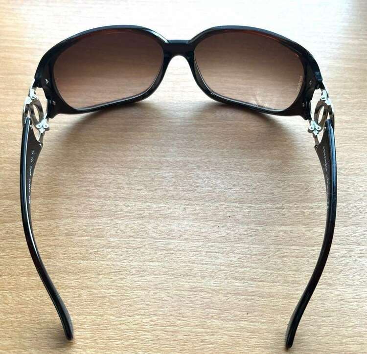 CHANELサングラス（ブランド財布・小物）の商品画像 - 査定依頼日：2025年1月14日 - 最高査定価格：7,000円