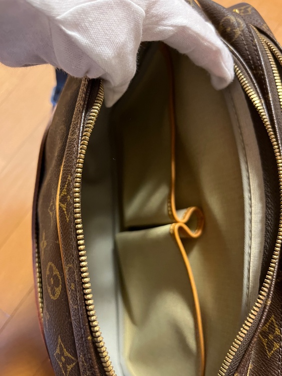 ルイヴィトンリポーター？（ブランドバッグ）の商品画像 - 査定依頼日：2026年4月8日 - 最高査定価格：60,000円