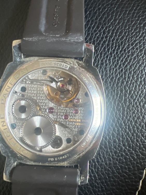 パネライ ルミノール PB51945（高級時計）の商品画像 - 査定依頼日：2025年8月18日 - 最高査定価格：480,000円