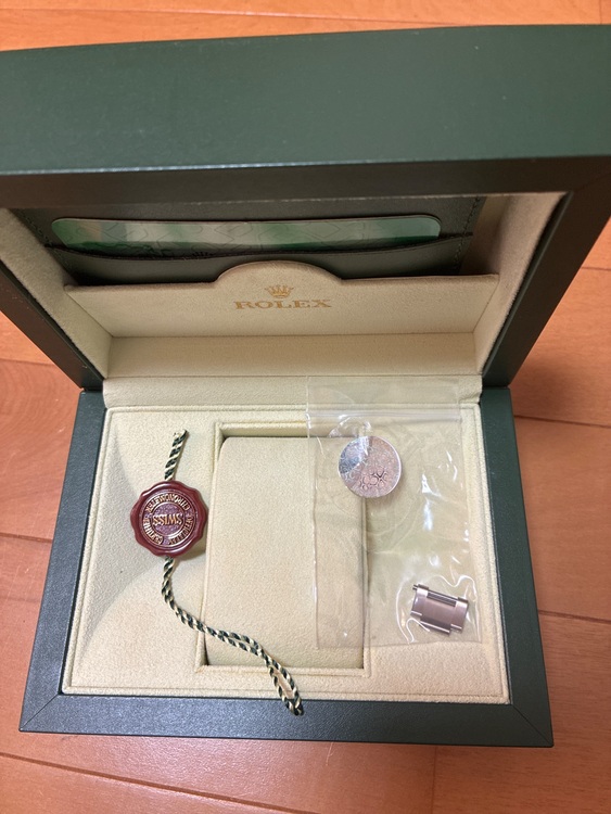 ロレックス サブマリーナー 1661（高級時計）の商品画像 - 査定依頼日：2025年11月23日 - 最高査定価格：1,000,000円