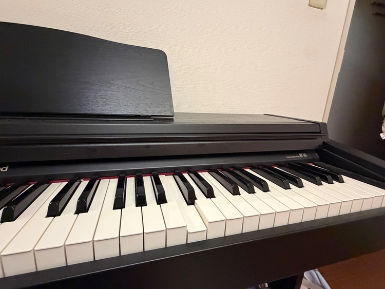 HP-145（ピアノ・楽器・PA機材）の商品画像 - 査定依頼日：2026年6月30日 - 最高査定価格：10,000円