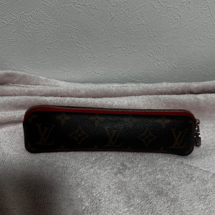 ルイヴィトン エピ （ブランドバッグ）の商品画像 - 査定依頼日：2026年2月1日 - 最高査定価格：25,000円