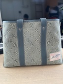 ルイ・ヴィトン Louis Vuitton ウィークエンド トートNM 2WAY モノグラムウォッシュデニム レザー ブルー M22537 メンズ 中古（ブランドバッグ）の商品画像 - 査定依頼日：2026年8月24日 - 最高査定価格：250,000円