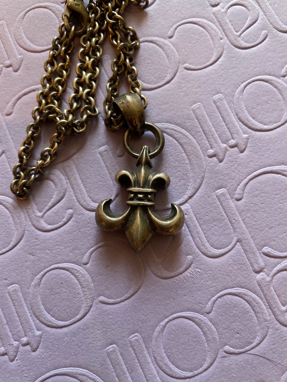 ネックレス（古着・ファッション）の商品画像 - 査定依頼日：2026年1月31日 - 最高査定価格：105,000円