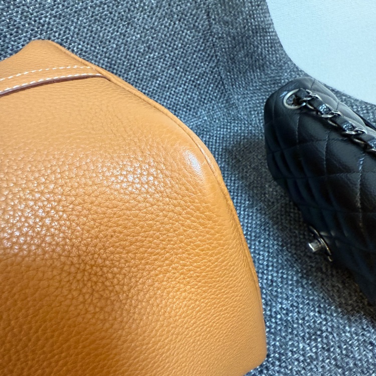 ピコタンロックmm（ブランドバッグ）の商品画像 - 査定依頼日：2025年11月7日 - 最高査定価格：300,000円