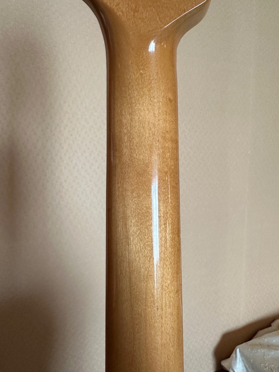 Vintera II ‘60s Bass VI（ピアノ・楽器・PA機材）の商品画像 - 査定依頼日：2025年11月4日 - 最高査定価格：150,000円