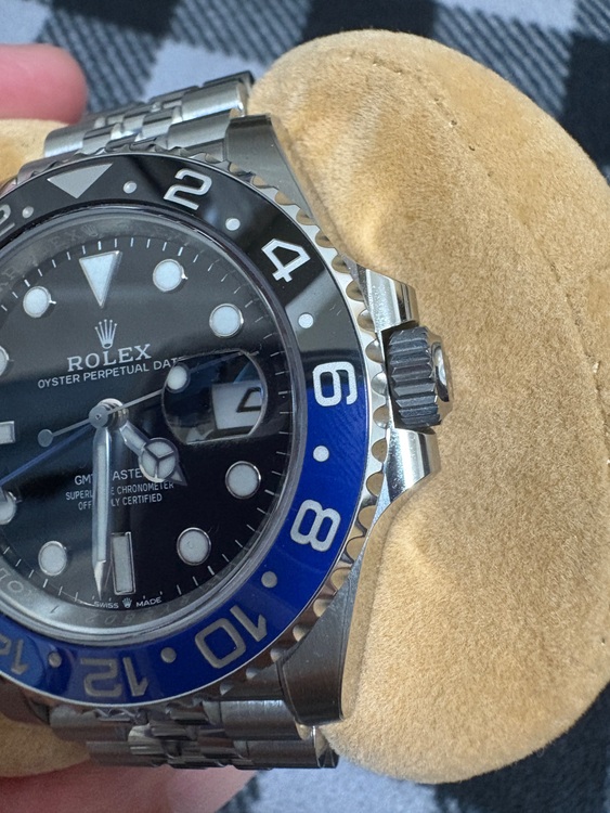 126710BLNR（高級時計）の商品画像 - 査定依頼日：2025年9月24日 - 最高査定価格：2,580,000円