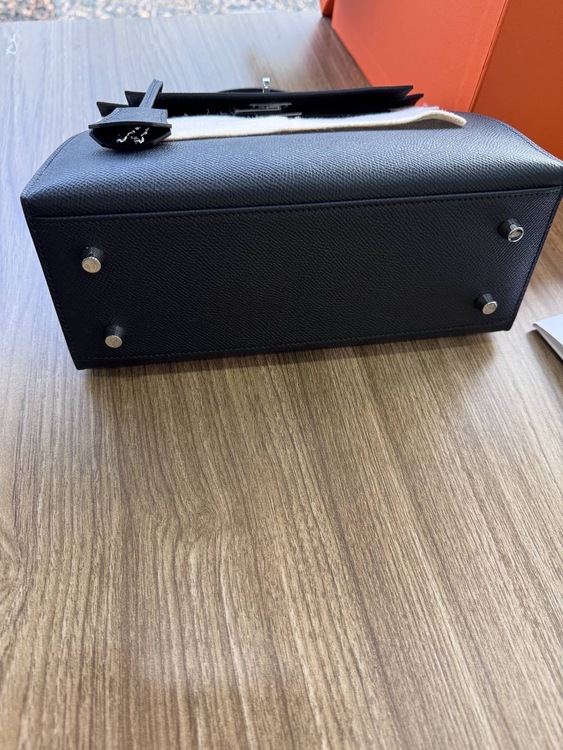 エルメス ケリー （ブランドバッグ）の商品画像 - 査定依頼日：2026年4月22日 - 最高査定価格：3,700,000円