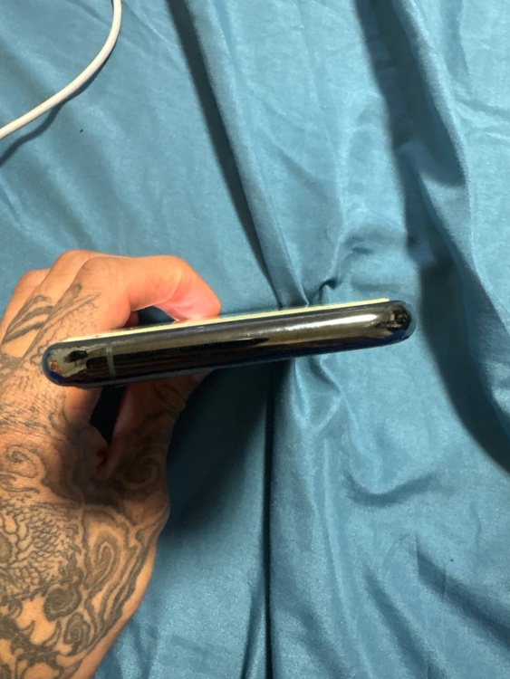 iPhone11 Pro 256GB SIMフリー（スマホ）の商品画像 - 査定依頼日：2026年2月25日 - 最高査定価格：25,000円