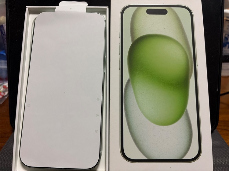 iPhone 15 128GB SIMフリー（スマホ）の商品画像 - 査定依頼日：2026年5月18日 - 最高査定価格：63,000円