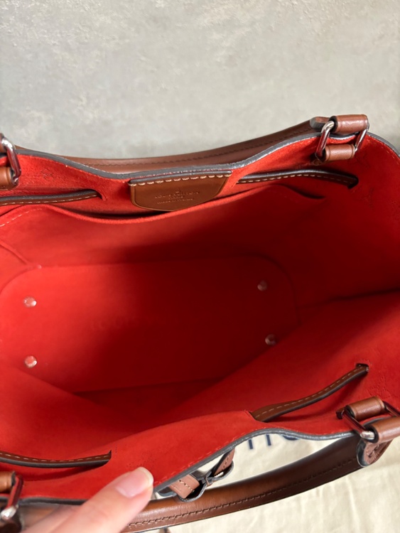 ジロラッタ　モノグラム　マヒナ　M53154（ブランドバッグ）の商品画像 - 査定依頼日：2026年2月24日 - 最高査定価格：250,000円