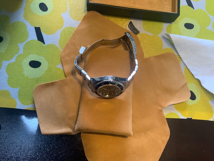 ロレックス シードゥエラー 1660（高級時計）の商品画像 - 査定依頼日：2026年3月22日 - 最高査定価格：1,500,000円