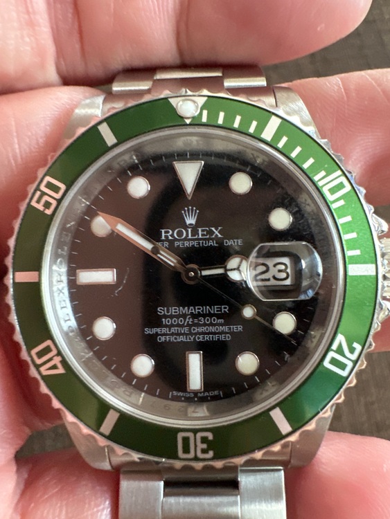 ロレックス サブマリーナー 16610Lv（高級時計）の商品画像 - 査定依頼日：2025年9月23日 - 最高査定価格：2,000,000円
