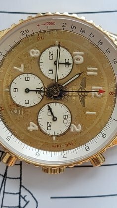 Breitling Navitimer Tropicaldial 92（高級時計）の商品画像 - 査定依頼日：2026年1月12日 - 最高査定価格：3,080,000円