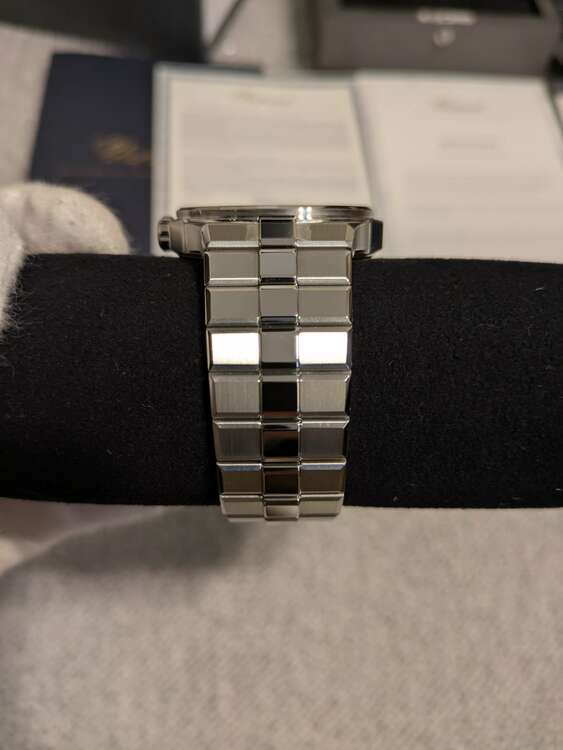 ショパール その他 アルパインイーグル　らーじ（高級時計）の商品画像 - 査定依頼日：2025年4月26日 - 最高査定価格：1,150,000円