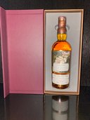 ローズバンク（お酒）の商品画像 - 査定依頼日：2023年4月15日 - 最高査定価格：350,000円