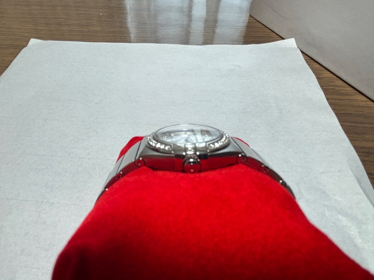 オメガ コンステーション （高級時計）の商品画像 - 査定依頼日：2025年11月19日 - 最高査定価格：400,000円