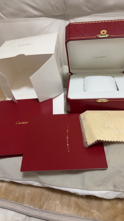 カルティエ カリブル （高級時計）の商品画像 - 査定依頼日：2025年12月20日 - 最高査定価格：560,000円