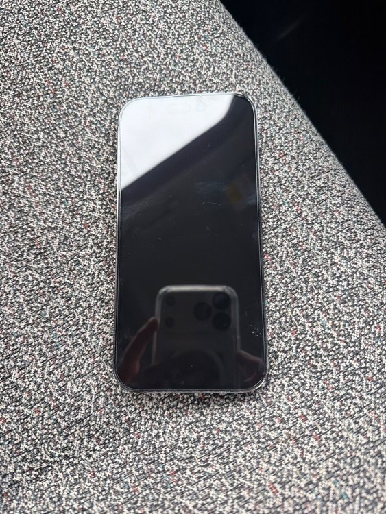 iPhone 14 Pro 128GB SIMフリー（スマホ）の商品画像 - 査定依頼日：2026年3月13日 - 最高査定価格：61,000円