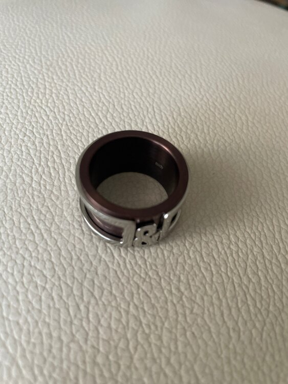 リング（古着・ファッション）の商品画像 - 査定依頼日：2025年1月25日 - 最高査定価格：3,000円