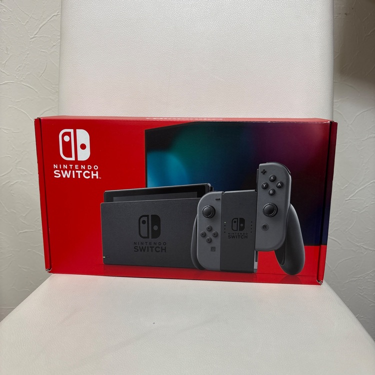  Nintendo Switch Joy-Con (L) / (R) グレー新型（ゲーム機本体・ゲームソフト）の商品画像 - 査定依頼日：2025年6月27日 - 最高査定価格：12,000円