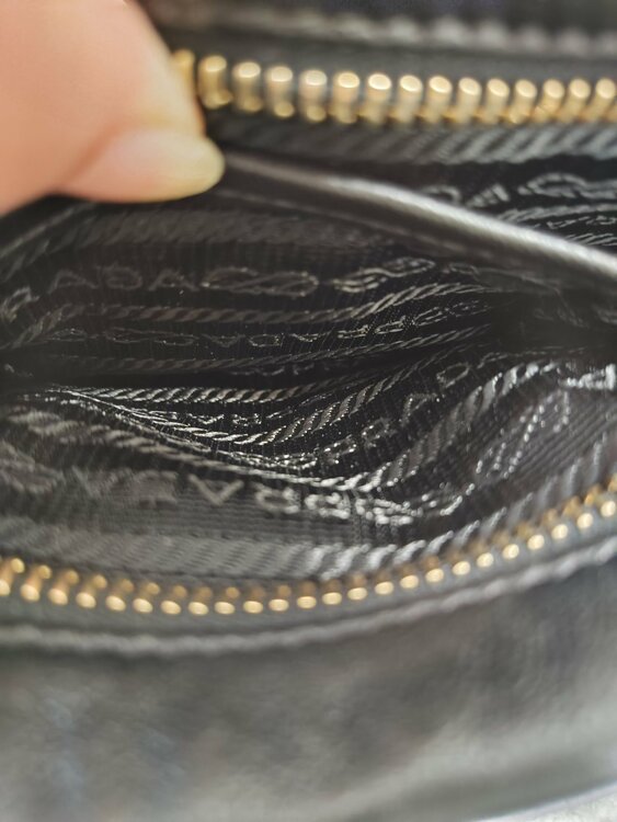 プラダ  （ブランドバッグ）の商品画像 - 査定依頼日：2026年2月23日 - 最高査定価格：50,000円