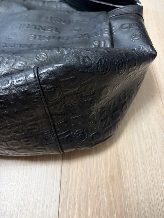 シャネル　アンリミット2wayショルダーバッグ（ブランドバッグ）の商品画像 - 査定依頼日：2025年12月9日 - 最高査定価格：130,000円