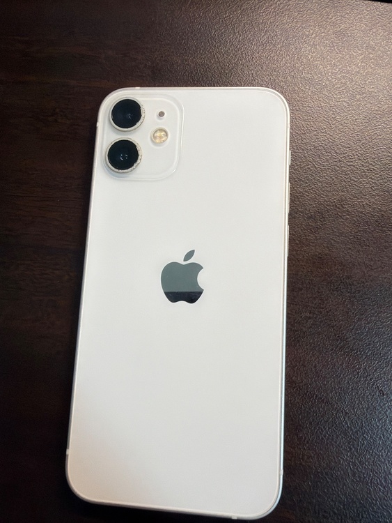 iPhone iPhone 12 mini 64GB au（スマホ）の商品画像 - 査定依頼日：2026年9月24日 - 最高査定価格：14,000円