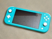 Nintendo Switch Lite ターコイズ（ゲーム機本体・ゲームソフト）の商品画像 - 査定依頼日：2026年6月1日 - 最高査定価格：12,000円