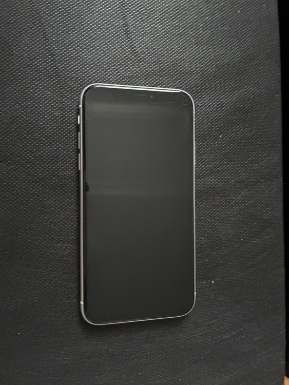 iPhone XR, White, 128GB　SIMフリー（スマホ）の商品画像 - 査定依頼日：2025年7月6日 - 最高査定価格：14,000円