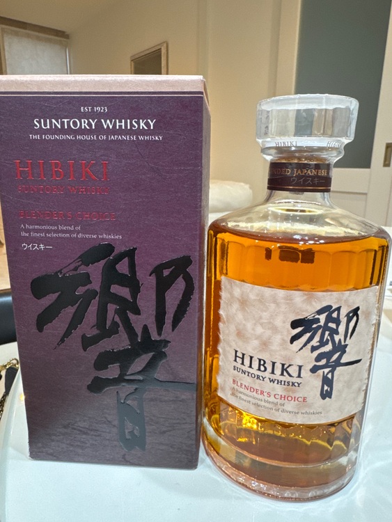 響 ブレンダーチョイス（お酒）の商品画像 - 査定依頼日：2025年10月31日 - 最高査定価格：21,800円