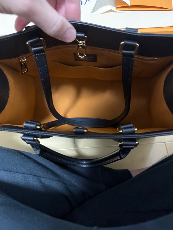 オンザゴー　M44595（ブランドバッグ）の商品画像 - 査定依頼日：2026年3月24日 - 最高査定価格：280,000円