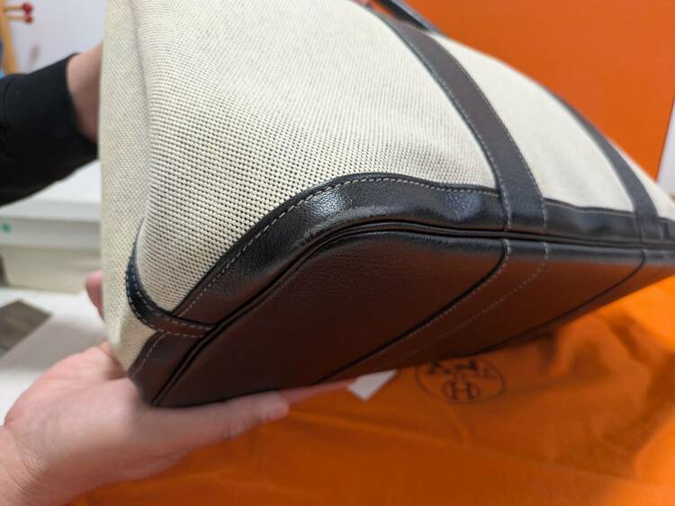 ガーデンパーティーPM（ブランドバッグ）の商品画像 - 査定依頼日：2026年4月6日 - 最高査定価格：140,000円