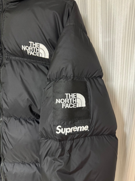 supreme ノースフェイス　ダウンジャケット（古着・ファッション）の商品画像 - 査定依頼日：2026年9月30日 - 最高査定価格：40,000円