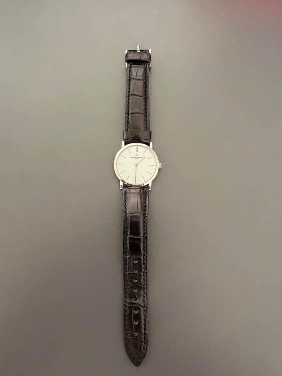 ヴァシュロン コンスタンタン パトリモニー 33093/000g（高級時計）の商品画像 - 査定依頼日：2026年4月19日 - 最高査定価格：1,500,000円