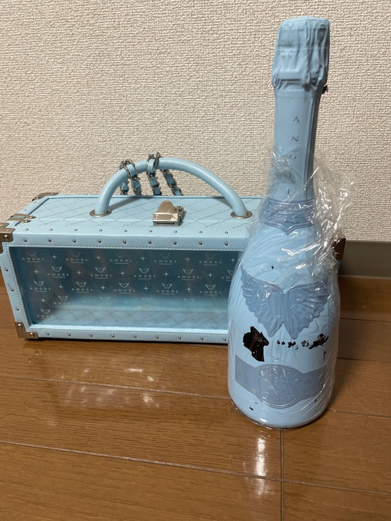 エンジェルドゥミセック（お酒）の商品画像 - 査定依頼日：2026年2月1日 - 最高査定価格：20,000円