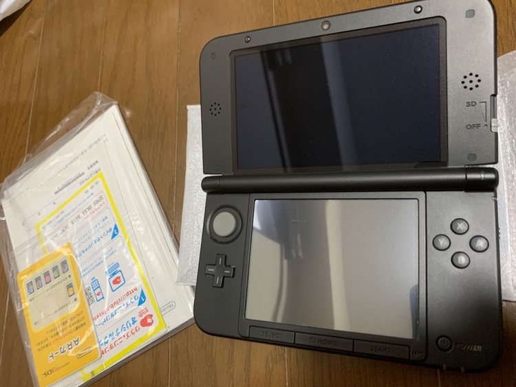 3DS LL（ゲーム機本体・ゲームソフト）の商品画像 - 査定依頼日：2025年8月7日 - 最高査定価格：20,000円